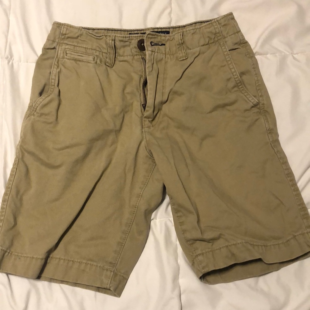 American eagle khakis shorts